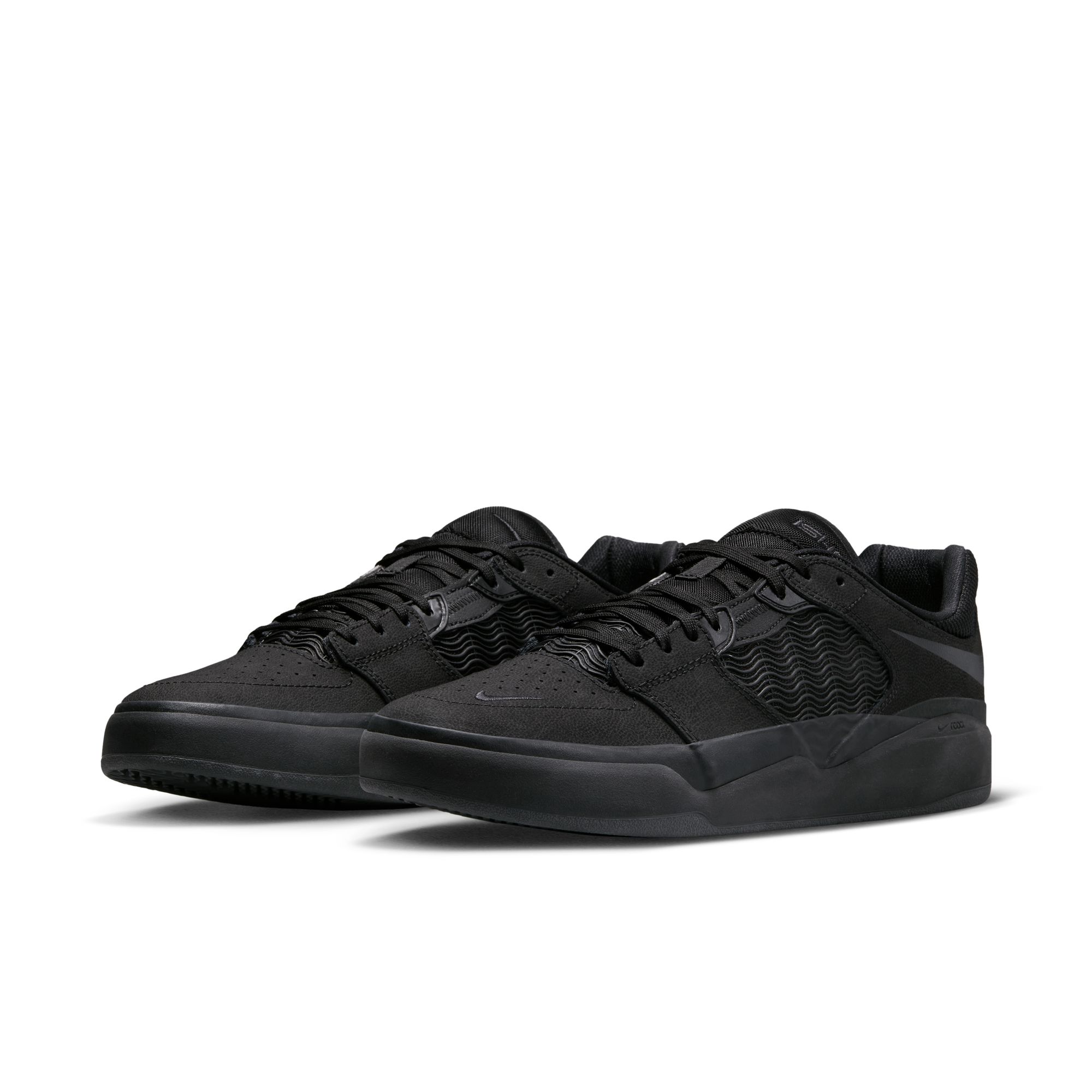 Nike SB Ishod Wair Premium Black 07