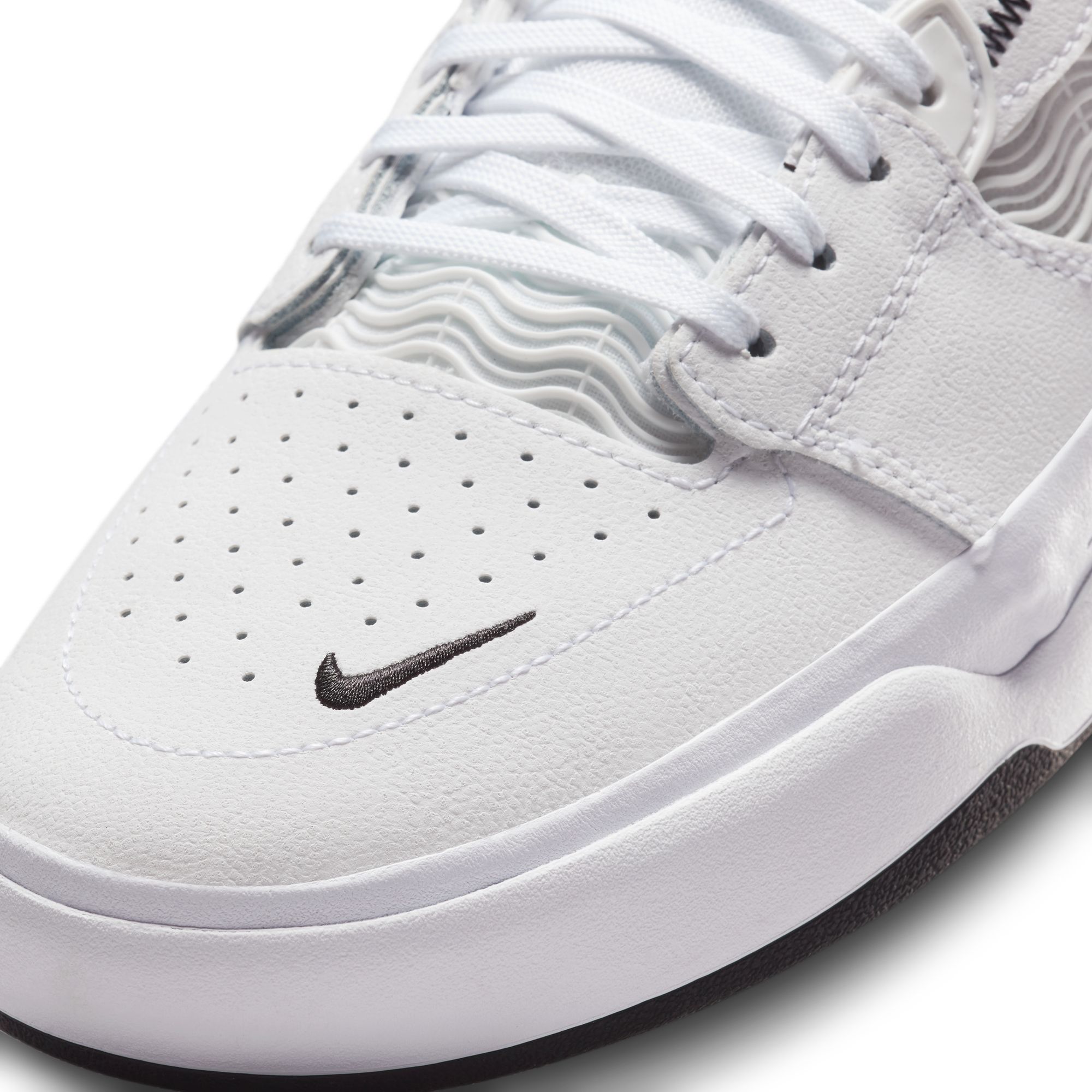Nike SB Ishod Wair Premium White 05