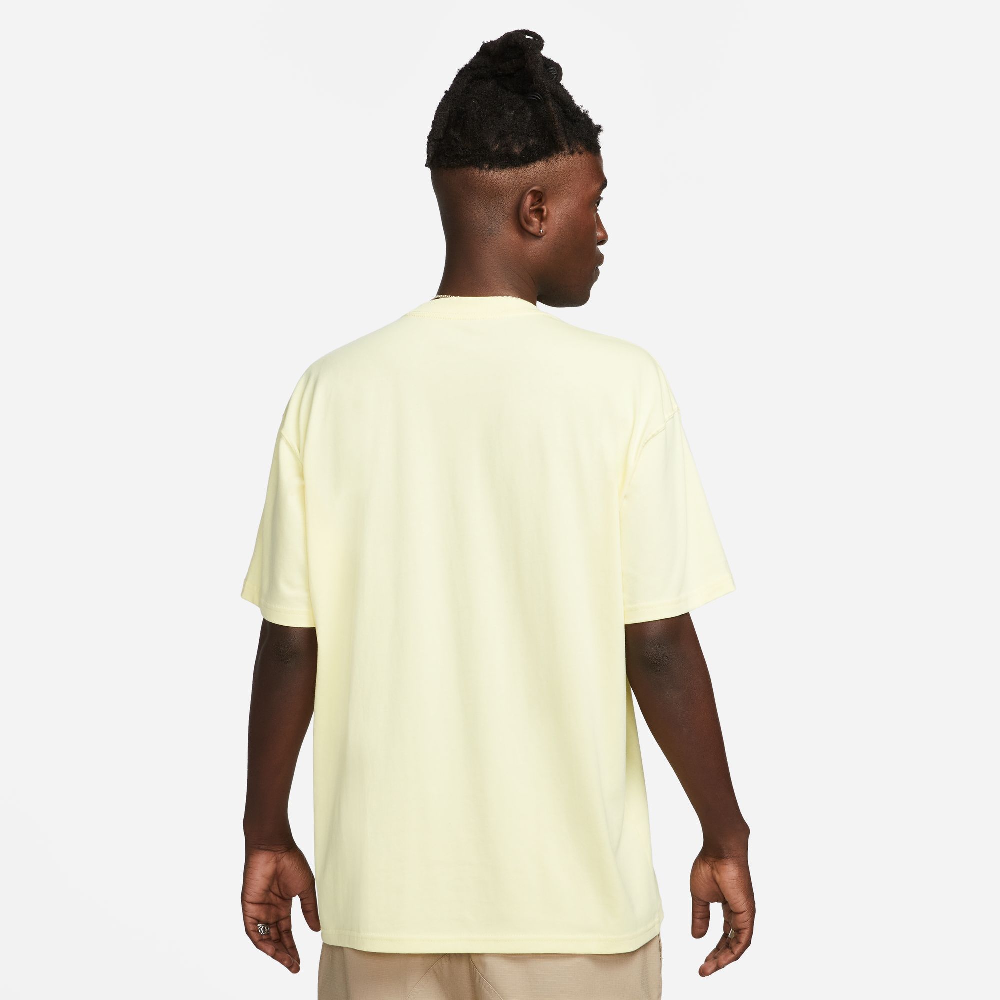 Nike SB Logo Skate T-Shirt Lemon Chiffon 02