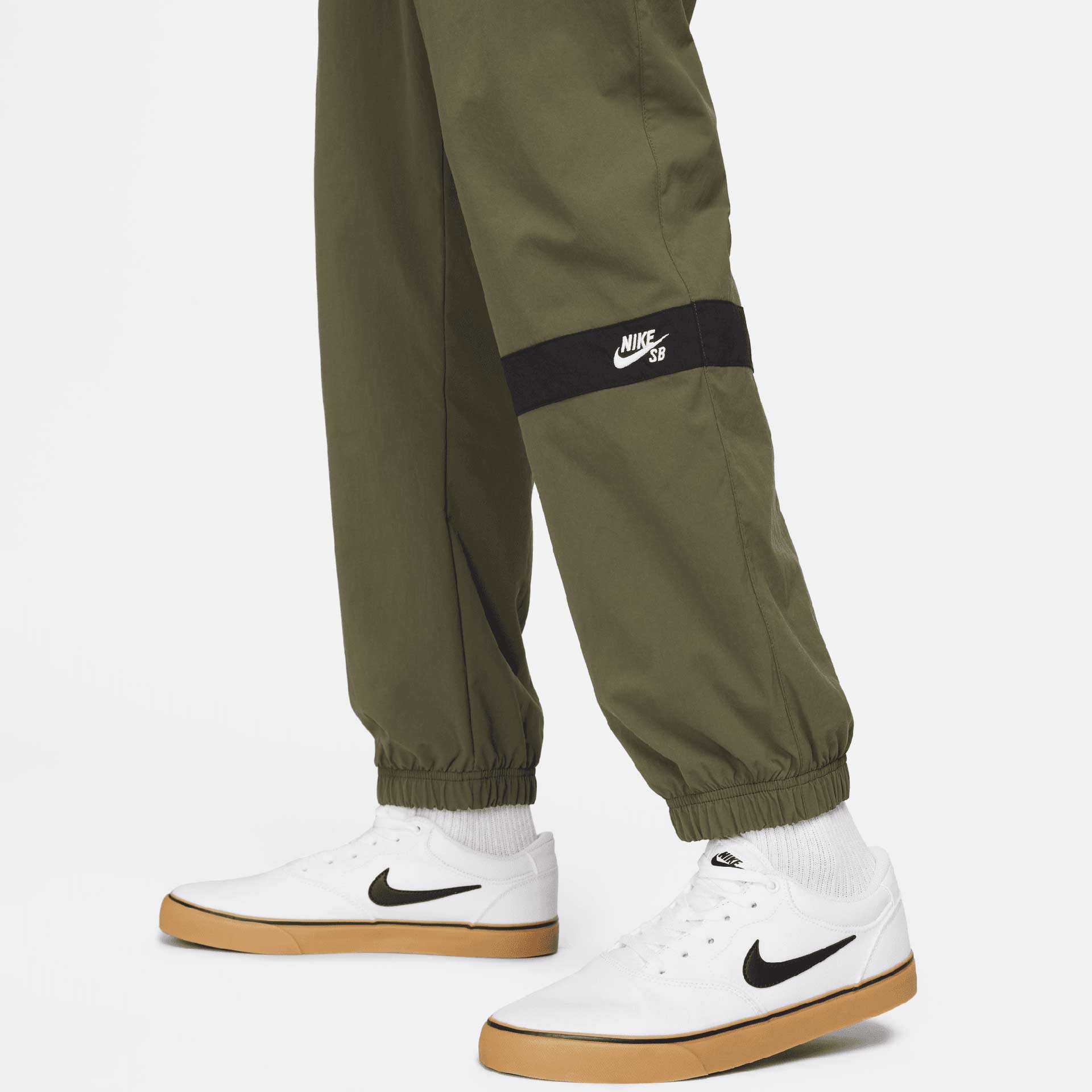 Nike SB Skate Track Pants Green 03