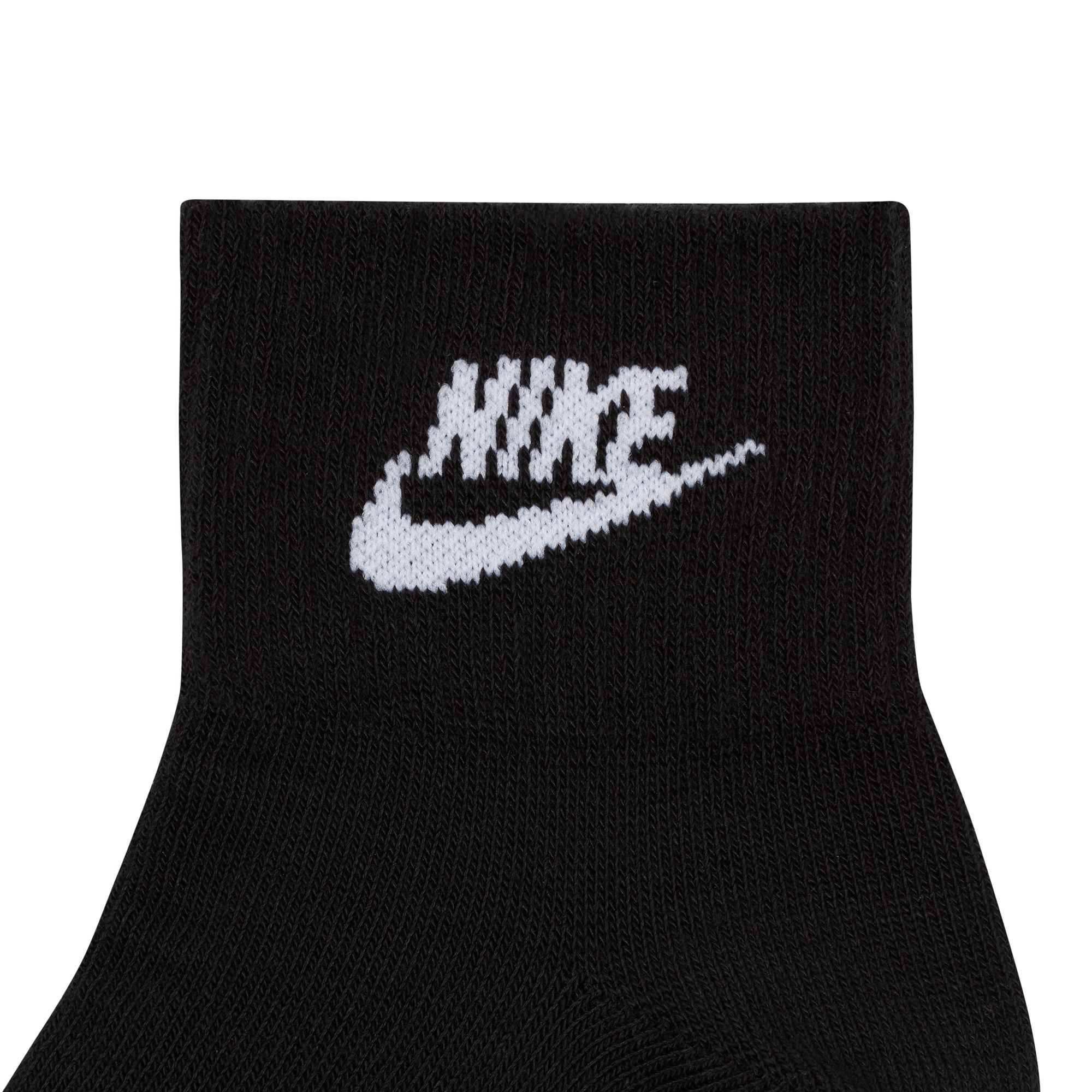 Nike Everyday Essential Ankle Socks Black (3 Pairs) 04