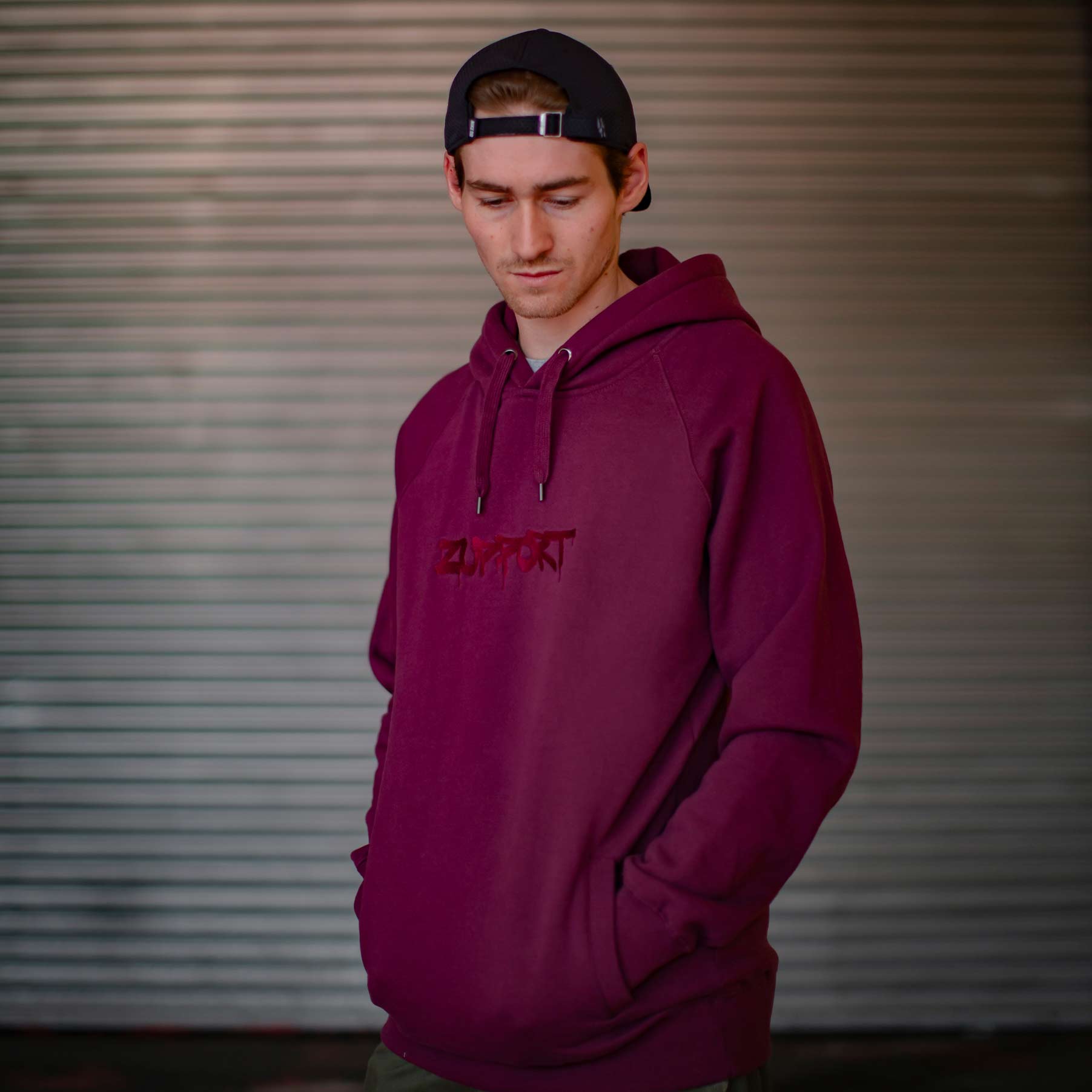 ZUPPORT stitched Tag Logo Hoody bordeaux