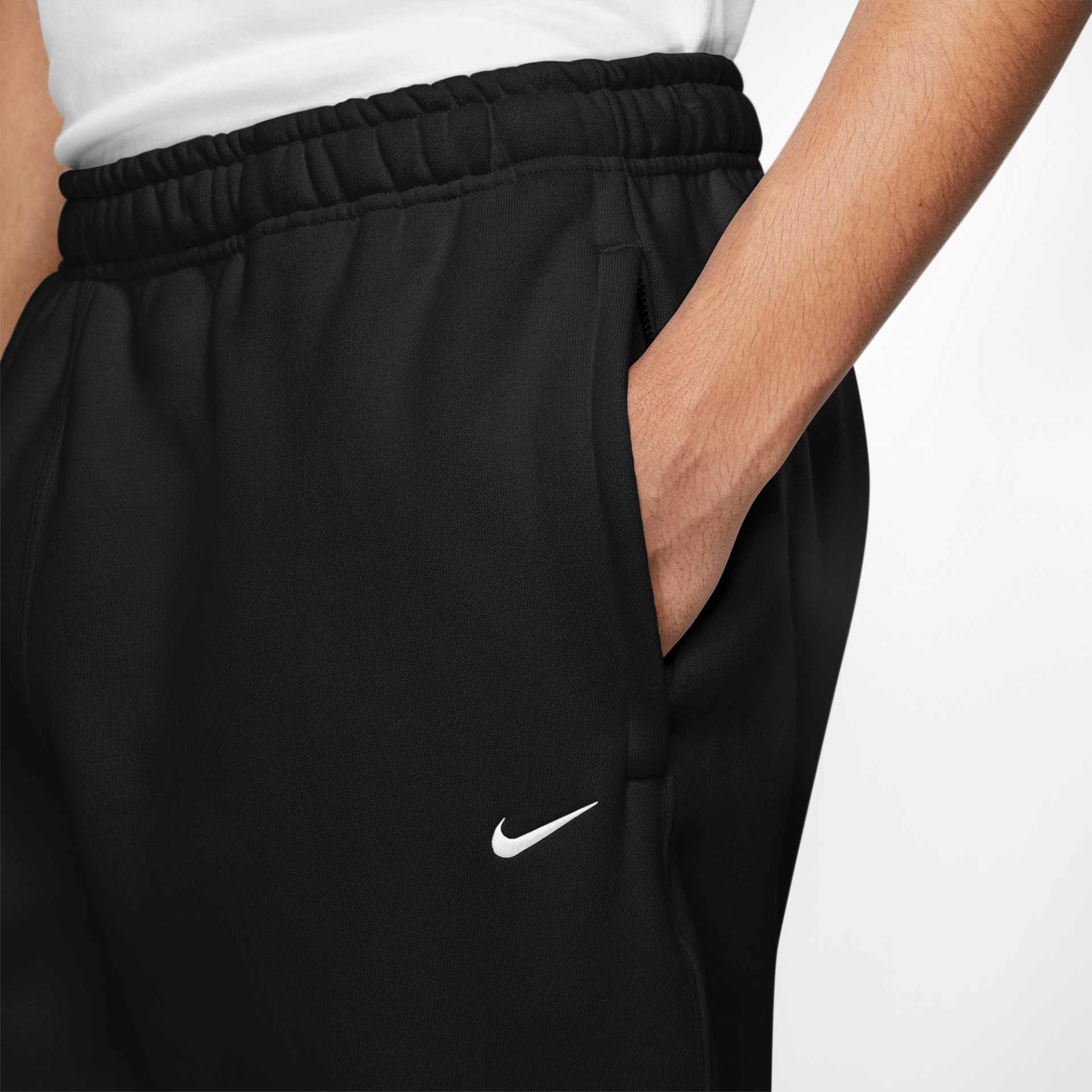 Nike Solo Swoosh Pant black