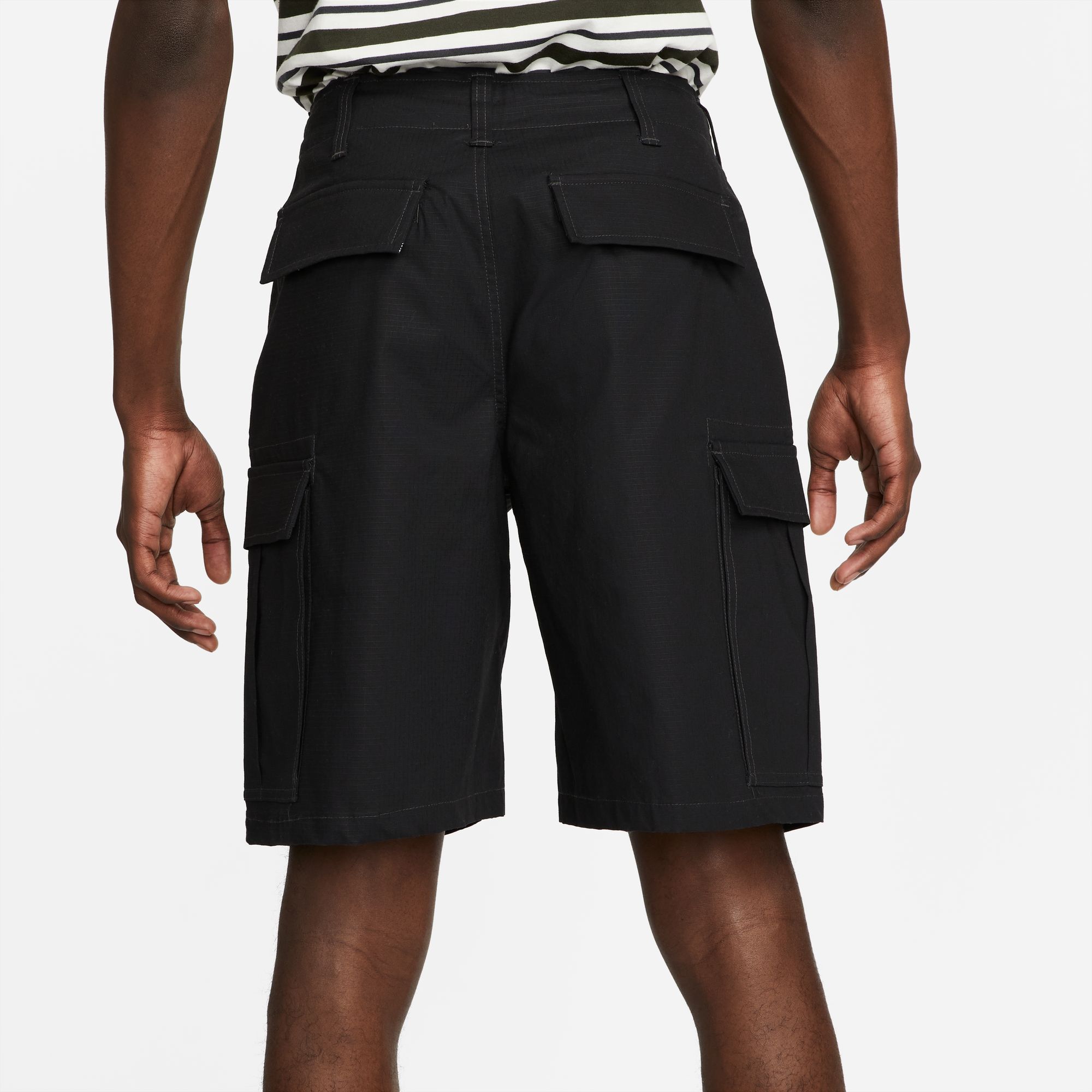 Nike SB Skate Cargo Shorts Black 02