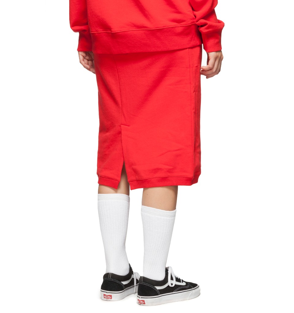 Stüssy Women Scout Skirt Red - JETZT bei ZUPPORT bestellen !