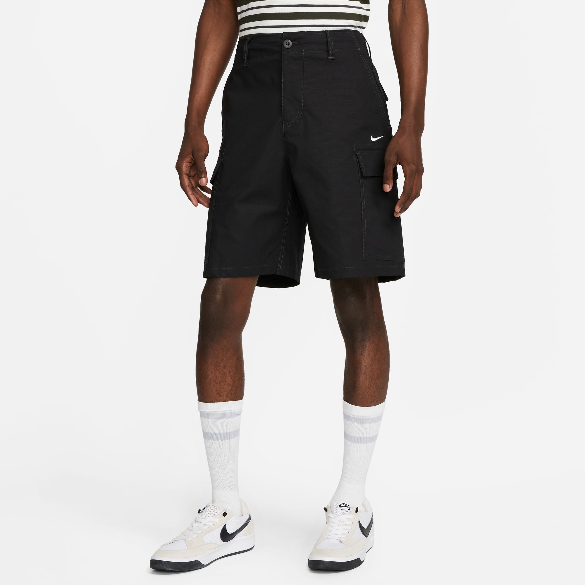 Nike SB Skate Cargo Shorts Black 04