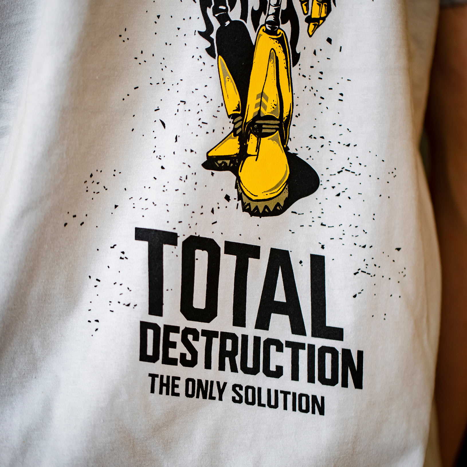 ZUPPORT-Total-Destruction-T-Shirt-Grey-10420-003-zupport-6