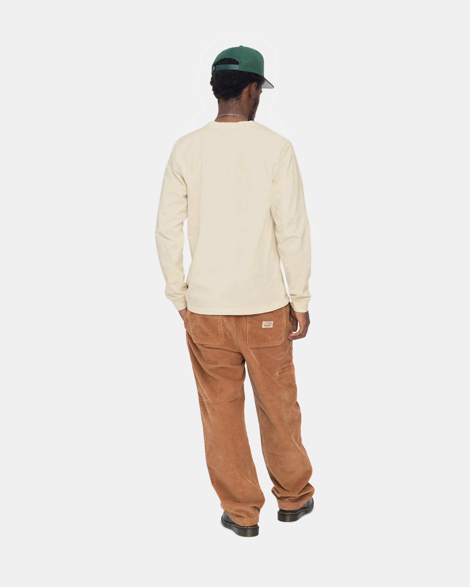 Stüssy Pigment Dyed LS Crew Natural 05